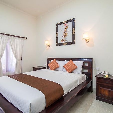 Puri Yuma Hotel Dempassar Exterior foto