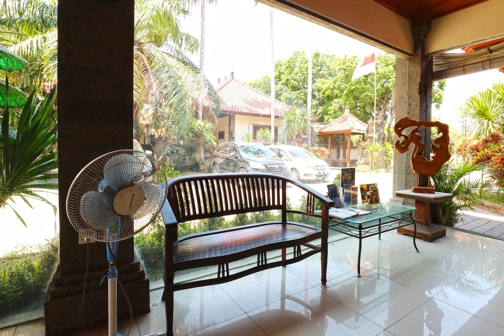 Puri Yuma Hotel Dempassar Exterior foto