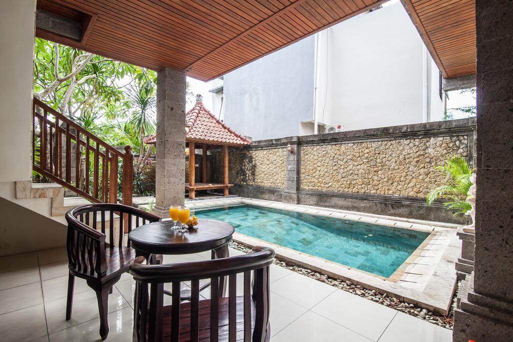 Puri Yuma Hotel Dempassar Exterior foto