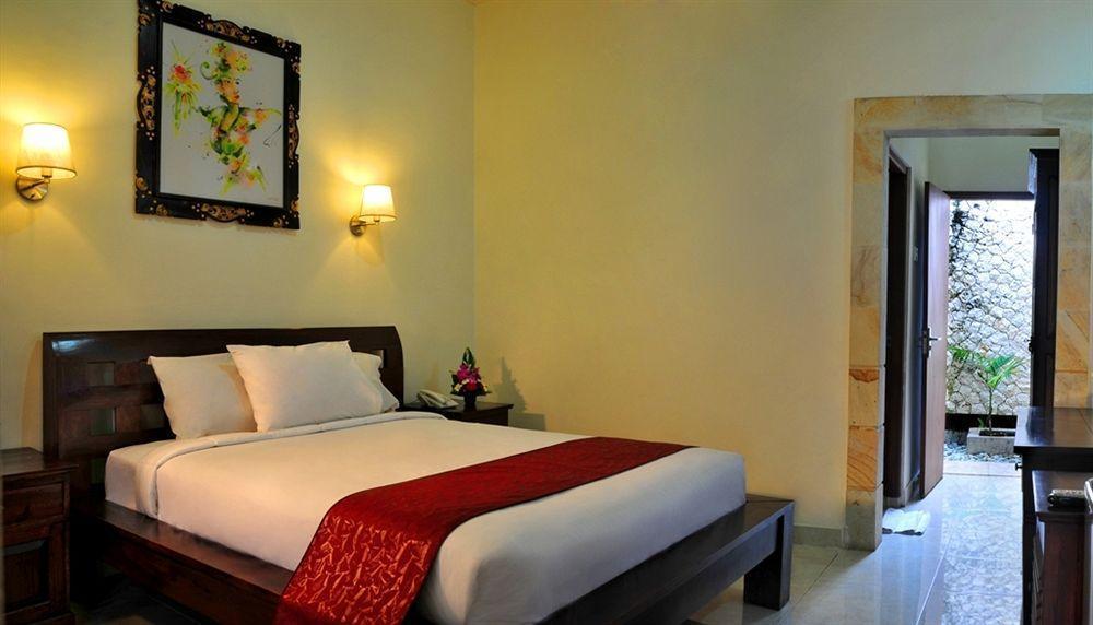 Puri Yuma Hotel Dempassar Exterior foto