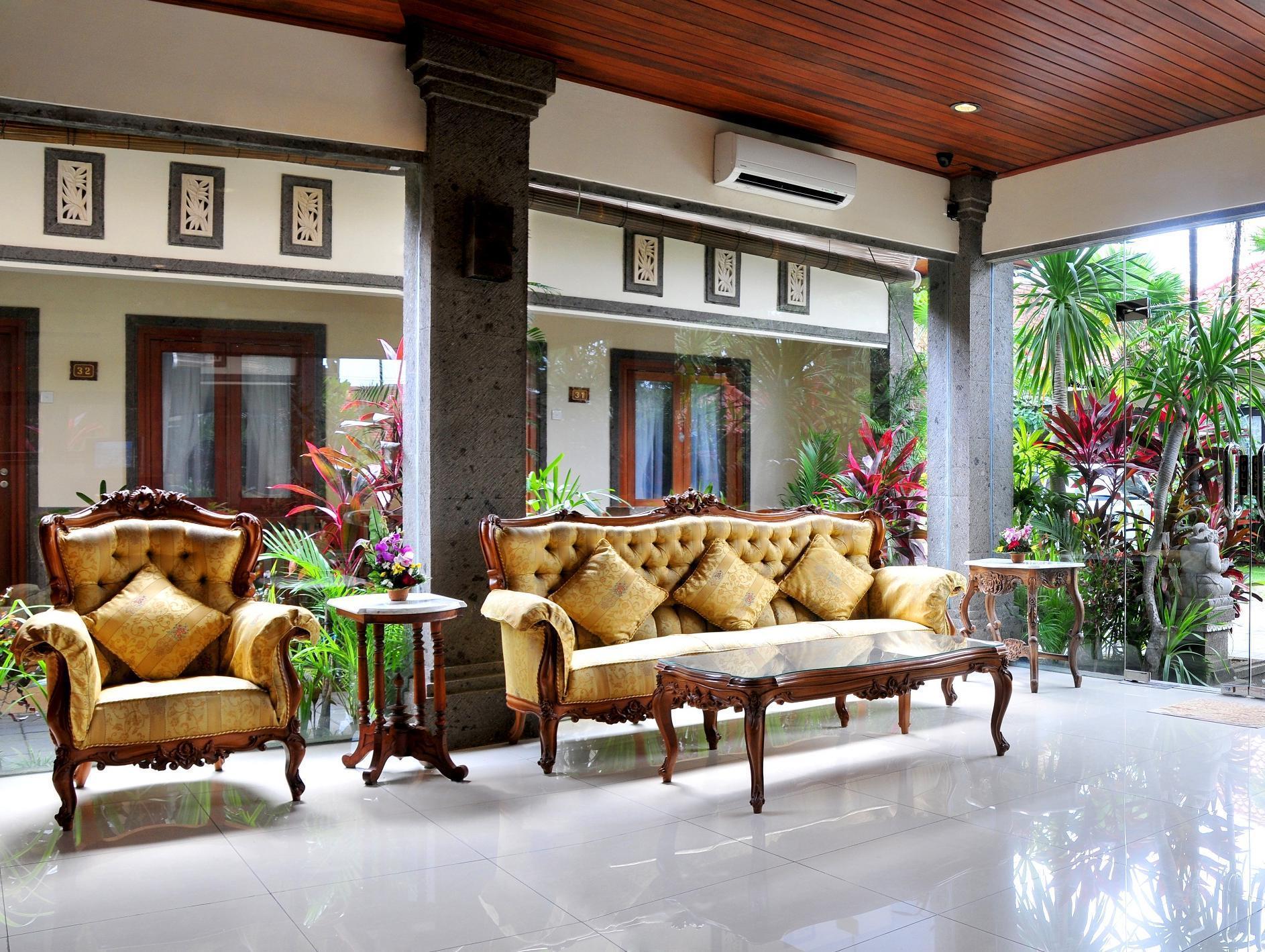 Puri Yuma Hotel Dempassar Exterior foto